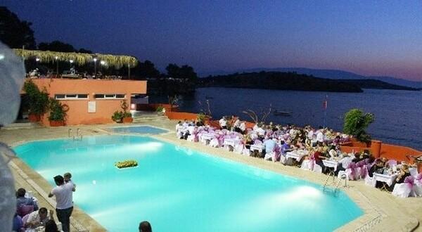Hotel Leon Foça Exterior foto