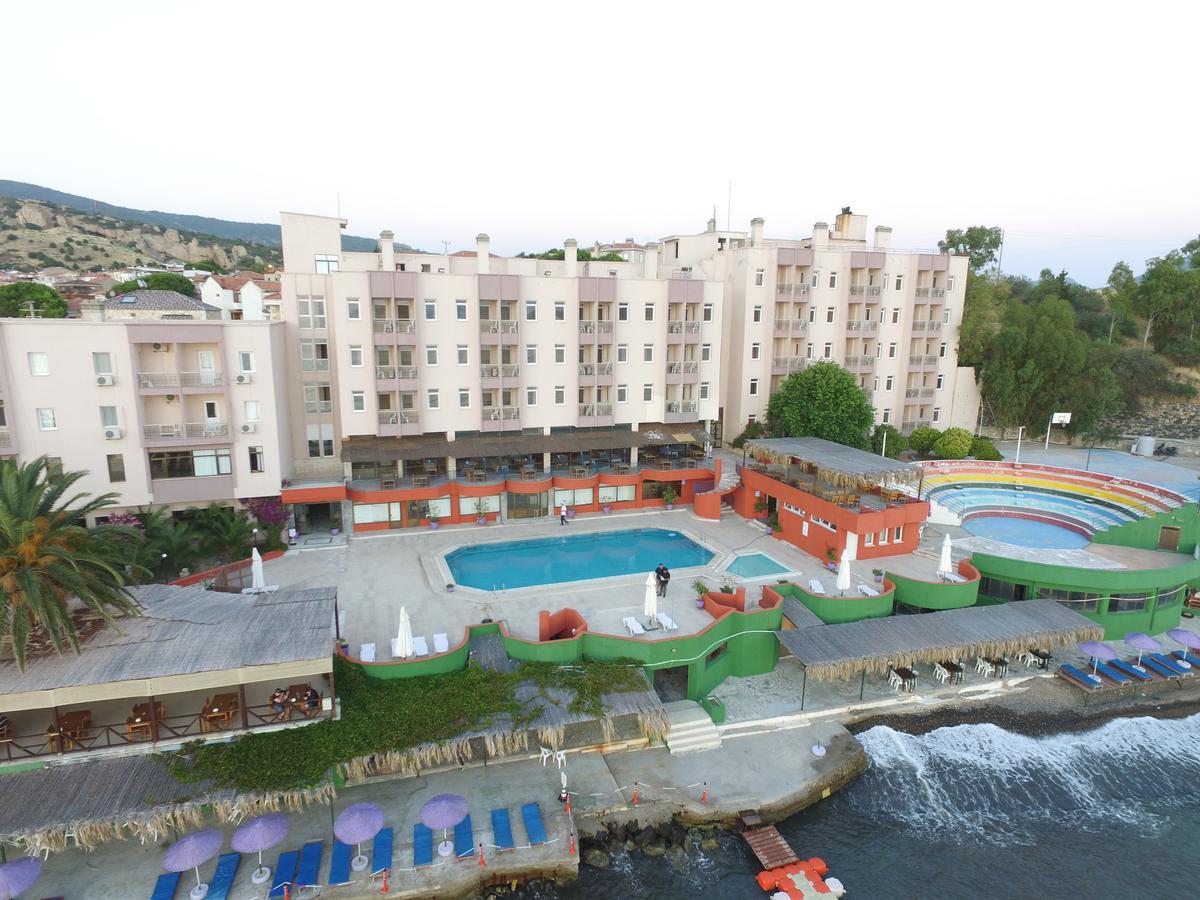 Hotel Leon Foça Exterior foto