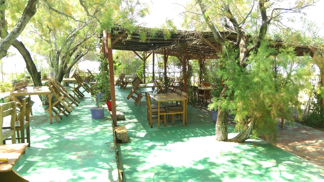 Hotel Leon Foça Exterior foto